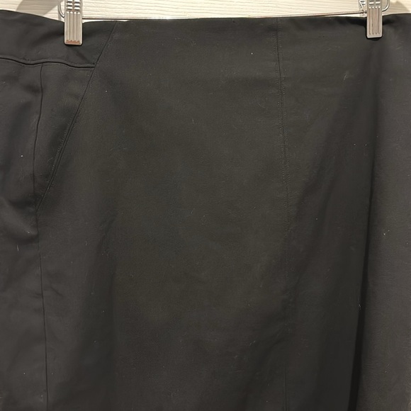 Loft skirt - Picture 2 of 5